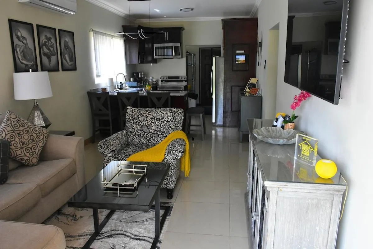 Experience Luxury & Serenity-Your Perfect Getaway Ocho Rios